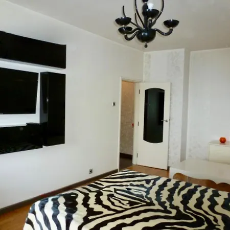 Cozy Апартаменты *